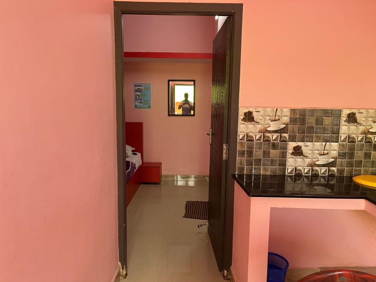 Appartamento Royal Grand Residency Pondicherry Esterno foto