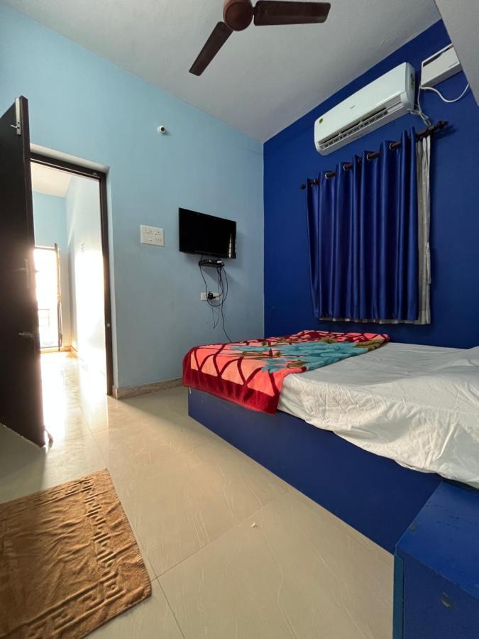 Appartamento Royal Grand Residency Pondicherry Esterno foto