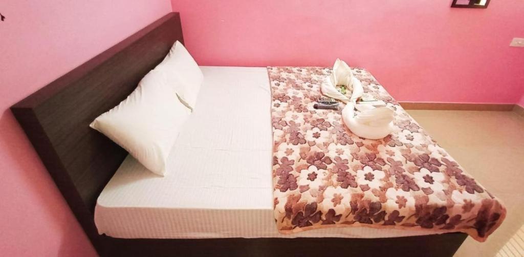 Appartamento Royal Grand Residency Pondicherry Esterno foto